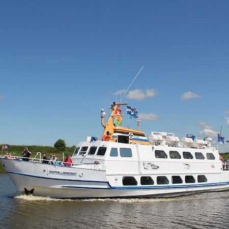 Bummert Am Hafen 3 Greetsiel Krummhorn Bagian luar foto