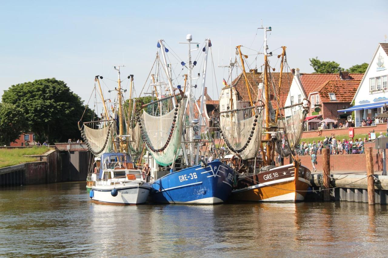 Bummert Am Hafen 3 Greetsiel Krummhorn Bagian luar foto